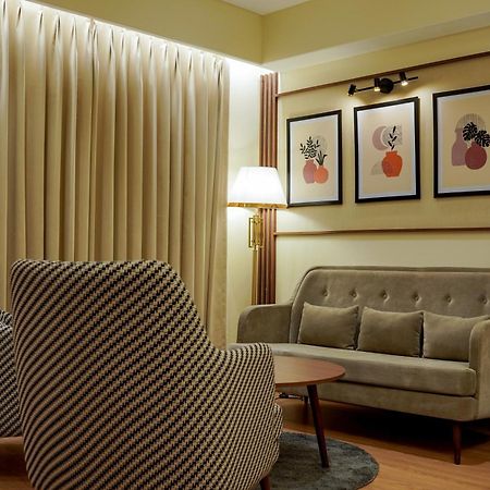 M2 Square By Monday Premium Hotel Nágpur Kültér fotó